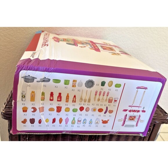 Jukudahu Spray Kitchen Playset Kids Toy W/Pretend Food, Pots & Pans + More NEW - Picture 7 of 12